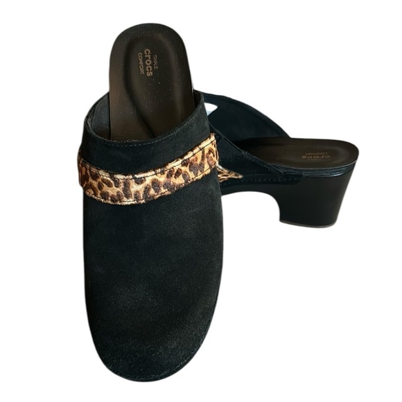 Crocs Sarah Triple Crocs Comfort Suede Clog Mules with Leopard Trim Size 10 - Picture 2 of 11